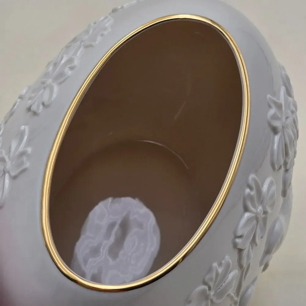 Lenox Spring Seasonal Vase Doves in a Dogwood Tree Legacy Edition 6402861 USA